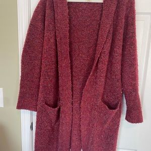 Maroon Sweater Cardigan: Size: L